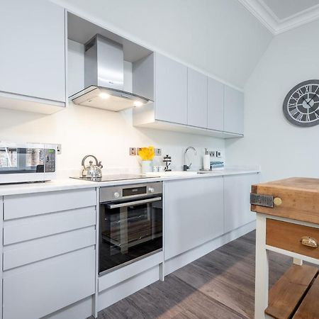 South Street Luxury Apartment * Central * Sleeps 4 St. Andrews Exterior foto